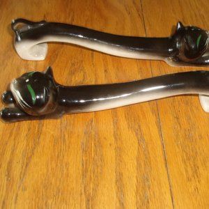 Wales Japan 1950s stretching black cat kitten salt pepper shakers